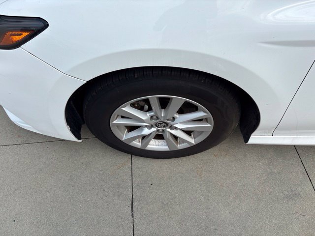 Used 2025 Toyota Camry LE FWD image 12