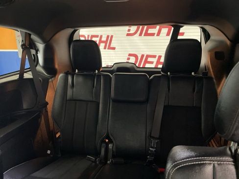 Used 2018 Dodge Grand Caravan SXT w/ Driver Convenience Group FWD image 17