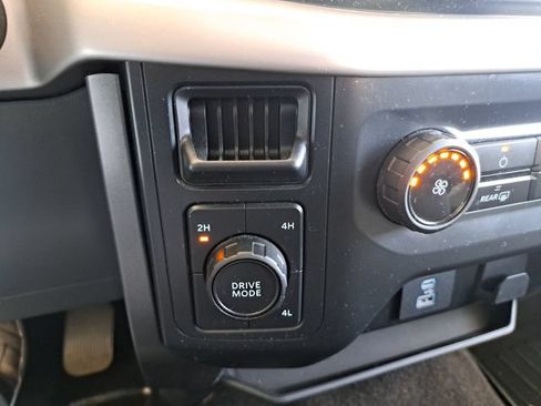 Used 2022 Ford F150 XLT AWD/4WD image 14