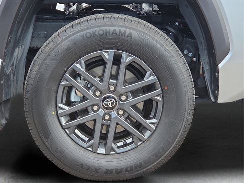 Certified 2025 Toyota Tundra SR5 image 10