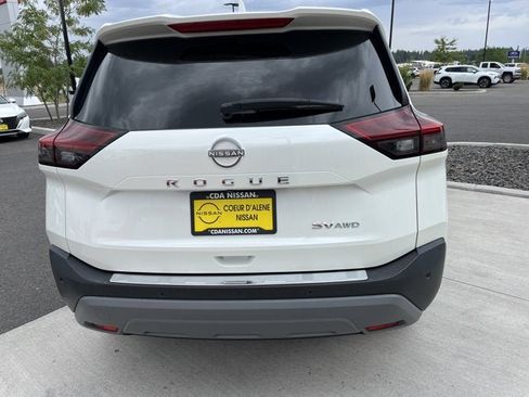 Certified 2023 Nissan Rogue SV image 8