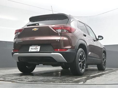 Used 2022 Chevrolet TrailBlazer LT w/ Driver Confidence Package AWD/4WD image 29
