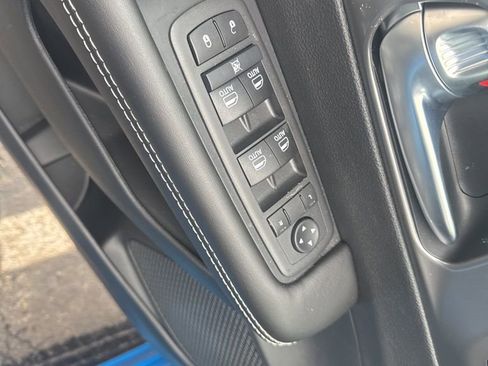 New 2026 Chrysler Pacifica Select image 18