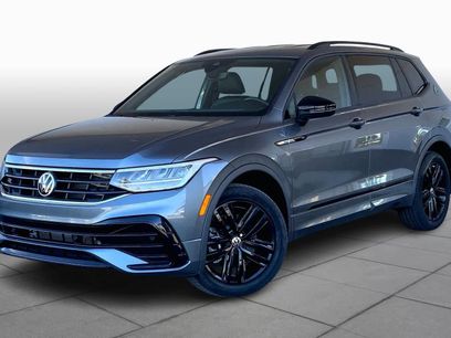 Used 2022 Volkswagen Tiguan SE R-Line