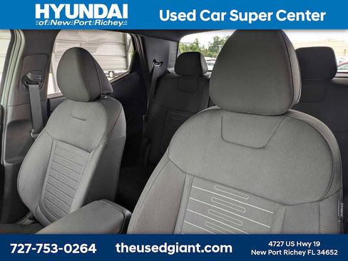 Used 2024 Hyundai Santa Cruz SEL FWD image 7