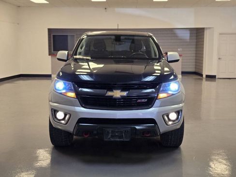 Used 2015 Chevrolet Colorado Z71 RWD image 3