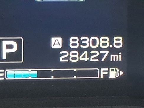 Used 2018 Subaru Crosstrek 2.0i Limited image 32