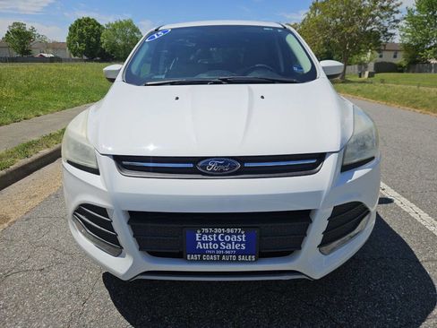 Used 2015 Ford Escape SE AWD/4WD image 9