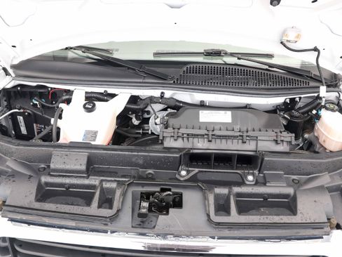 Used 2021 GMC Savana 2500 Extended w/ Driver Convenience Package image 29