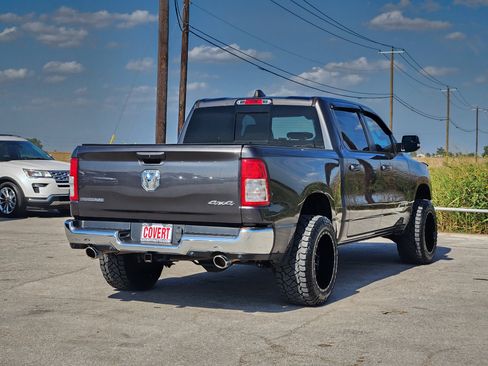 Used 2021 RAM 1500 Big Horn AWD/4WD image 7