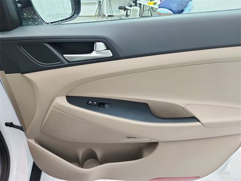 Used 2019 Hyundai Tucson Sport image 36