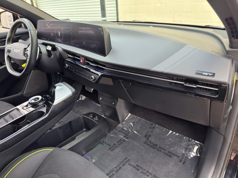 Used 2023 Kia EV6 GT AWD/4WD image 14
