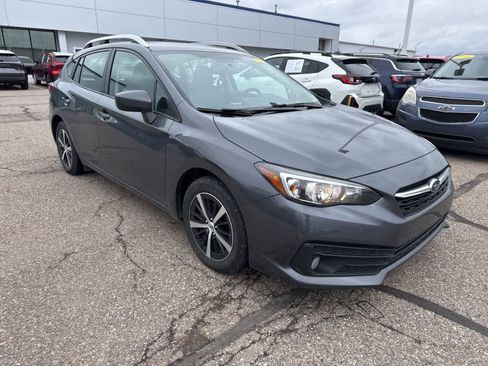 Used 2022 Subaru Impreza Premium image 4