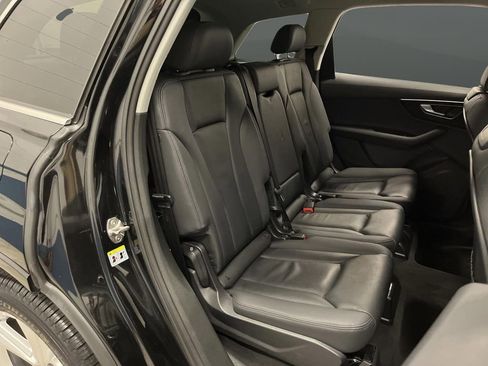 Used 2023 Audi Q7 3.0T Premium w/ Convenience Package image 34