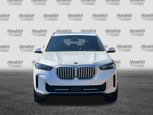 New 2026 BMW X5 xDrive50e w/ Parking Assistance Package AWD/4WD image 3