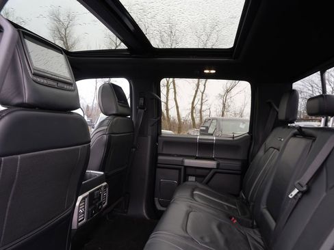 Used 2019 Ford F250 Platinum w/ Platinum Ultimate Package image 19