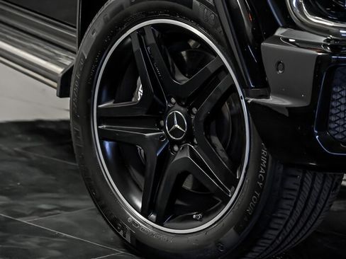 Used 2017 Mercedes-Benz G 63 AMG 4MATIC image 3