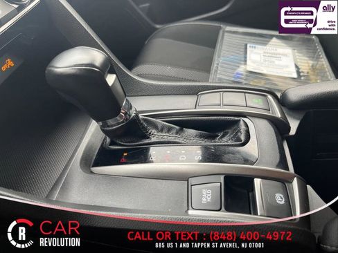 Used 2021 Honda Civic Sport image 14
