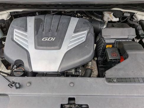 Used 2019 Kia Sedona LX FWD image 30