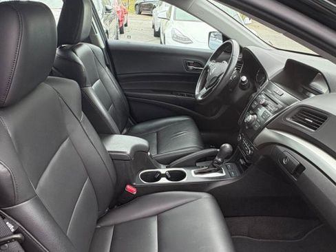 Used 2018 Acura ILX w/ Special Edition Package FWD image 13