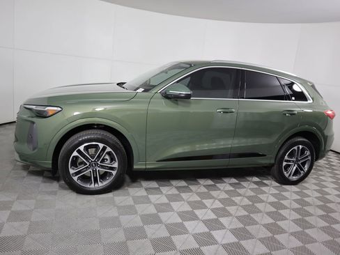 Used 2025 Audi Q5 Premium Plus image 8