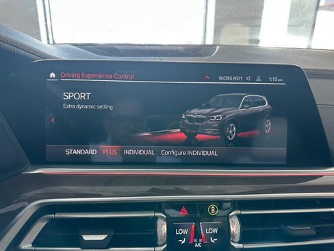 Used 2021 BMW X5 xDrive40i w/ Convenience Package image 61