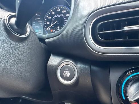 Used 2023 Hyundai Kona SEL FWD image 13
