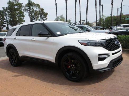 Certified 2021 Ford Explorer ST w/ Equipment Group 401A AWD/4WD image 6