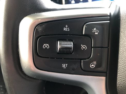 Used 2024 Chevrolet Silverado 1500 LT AWD/4WD image 31