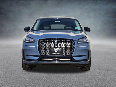 New 2026 Lincoln Aviator AWD w/ Jet Appearance Package image 2