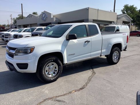 Used 2015 Chevrolet Colorado W/T w/ WT Convenience Package AWD/4WD image 17