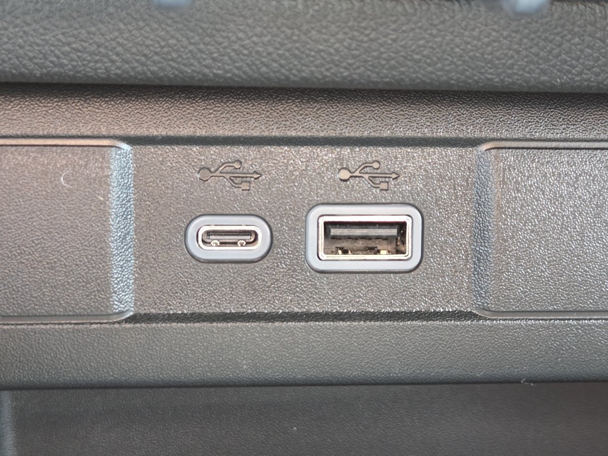 New 2026 Chevrolet Colorado Trail Boss AWD/4WD image 11