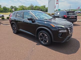 Used 2024 Nissan Rogue SV AWD/4WD video 1