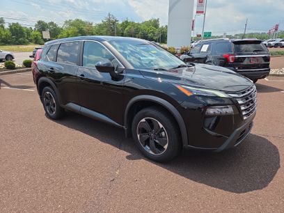 Used 2024 Nissan Rogue SV