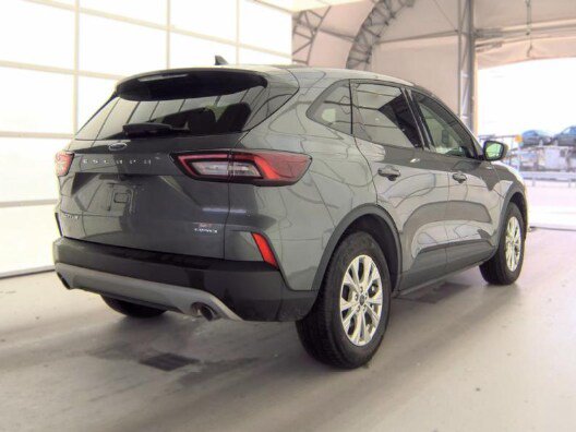 Used 2025 Ford Escape Active AWD/4WD image 4