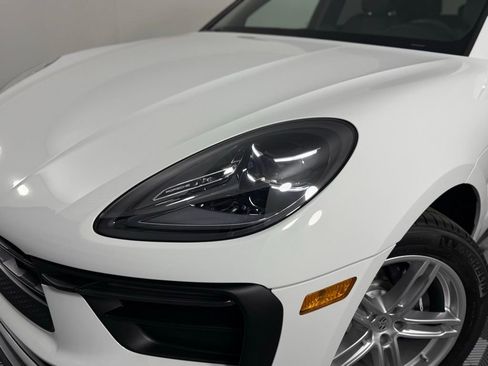 New 2026 Porsche Macan image 11