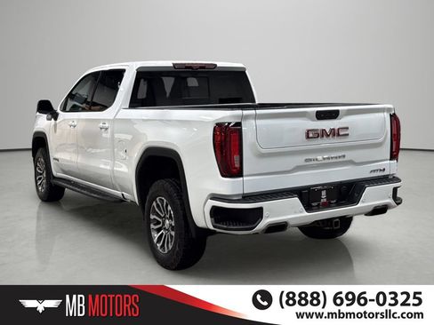 Used 2021 GMC Sierra 1500 AT4 w/ AT4 Premium Package AWD/4WD image 3