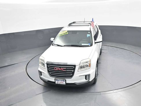 Used 2017 GMC Terrain SLT w/ Open Road Package AWD/4WD image 32