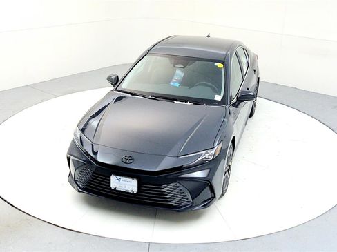 New 2026 Toyota Camry XLE image 10
