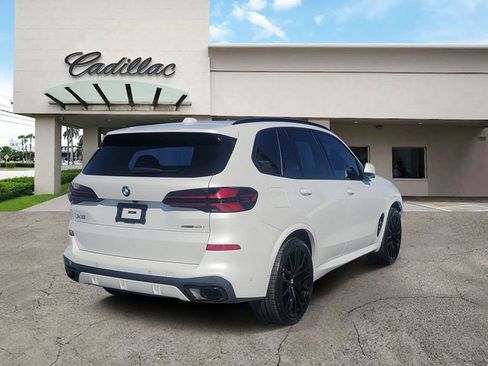 Used 2024 BMW X5 sDrive40i w/ M Sport Package RWD image 5