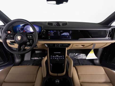 New 2026 Porsche Cayenne image 29