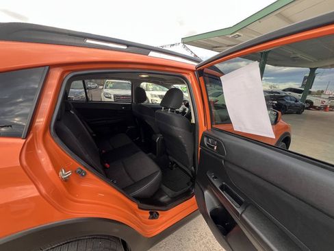 Used 2014 Subaru Crosstrek 2.0i Premium w/ Moonroof Package AWD/4WD image 11
