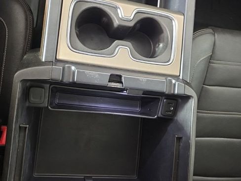 Used 2018 GMC Sierra 3500 Denali w/ Duramax Plus Package image 25