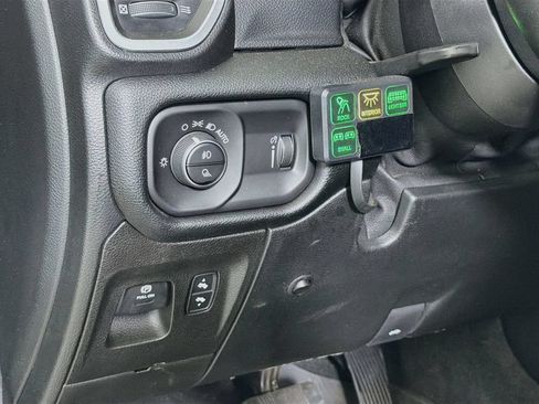 Used 2021 RAM 1500 Big Horn AWD/4WD image 13