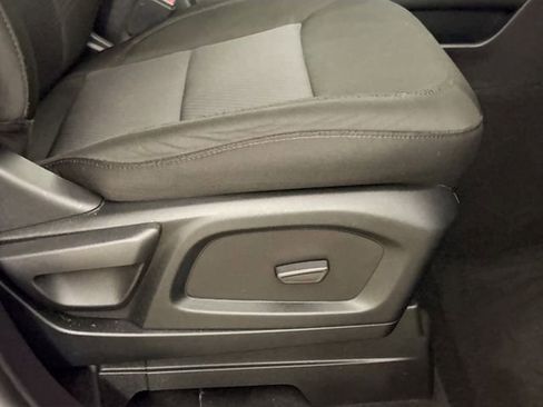 Used 2022 Ford Explorer XLT w/ Class IV Trailer Tow Package image 42