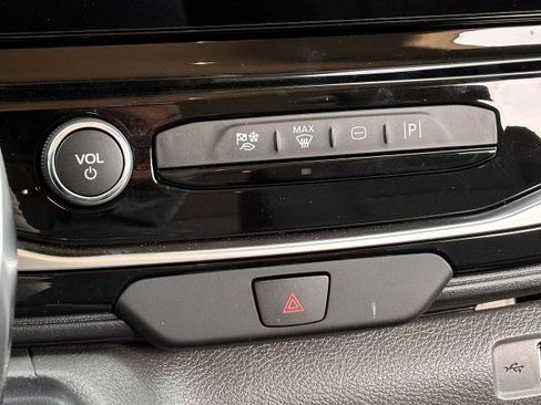 New 2025 Ford Transit 350 XLT RWD image 18