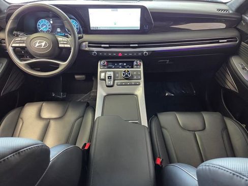 Used 2025 Hyundai Palisade Calligraphy AWD/4WD image 17