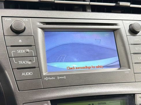 Used 2013 Toyota Prius Three FWD image 19