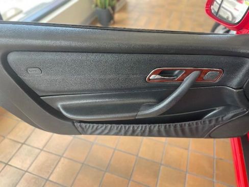 Used 2001 Mercedes-Benz SLK 320 image 11