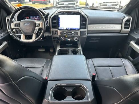 Certified 2022 Ford F450 Lariat w/ Lariat Value Package image 10